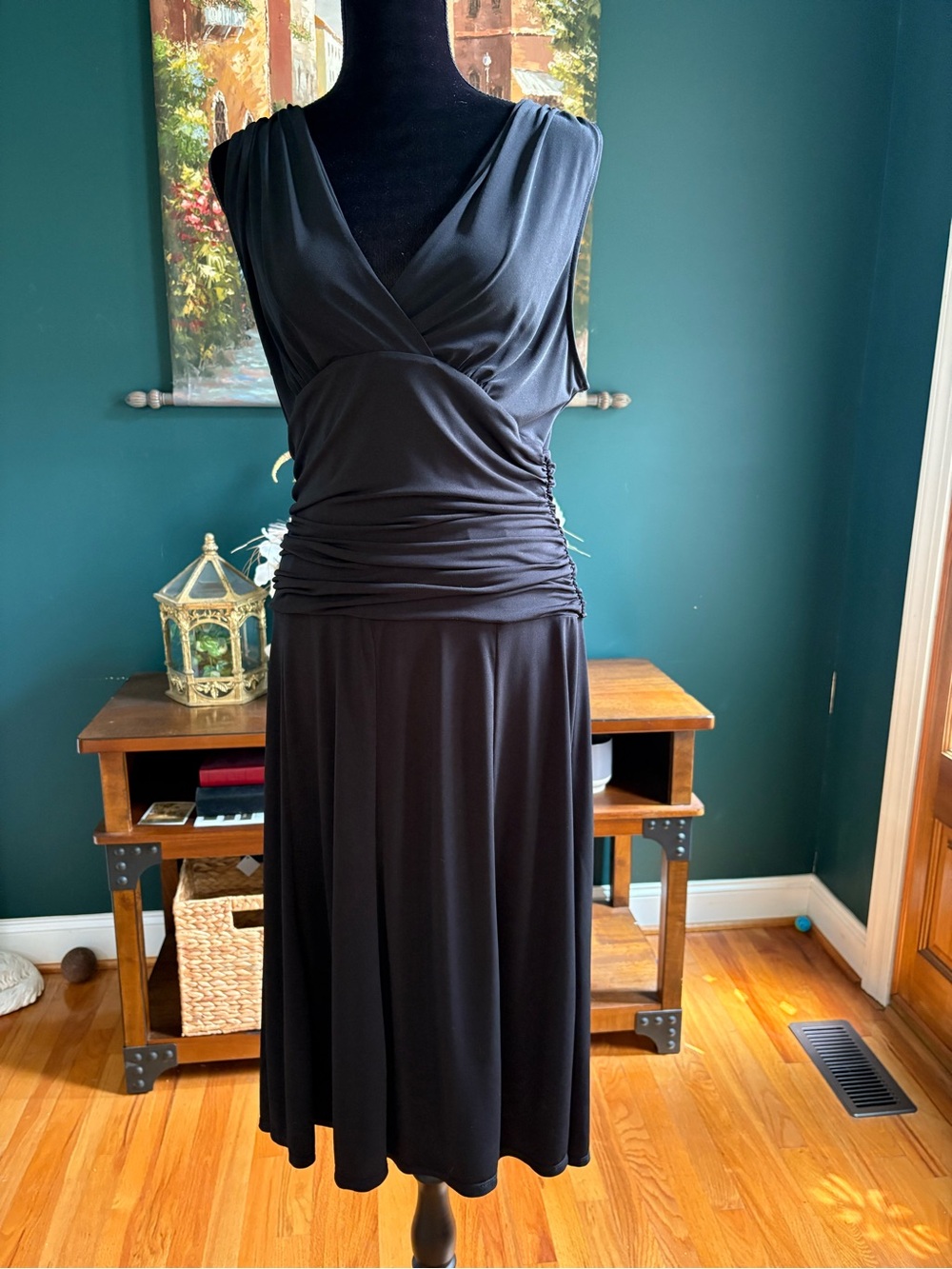George Black Sleeveless V-Neck Ruched Midi Dress